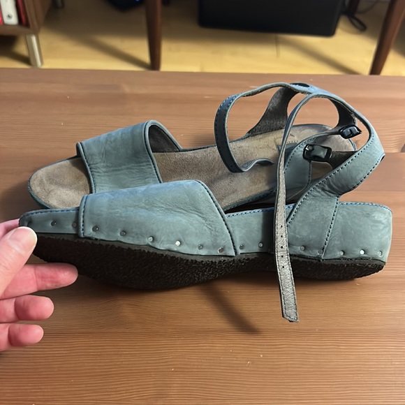 Leather sandals - Picture 3 of 5
